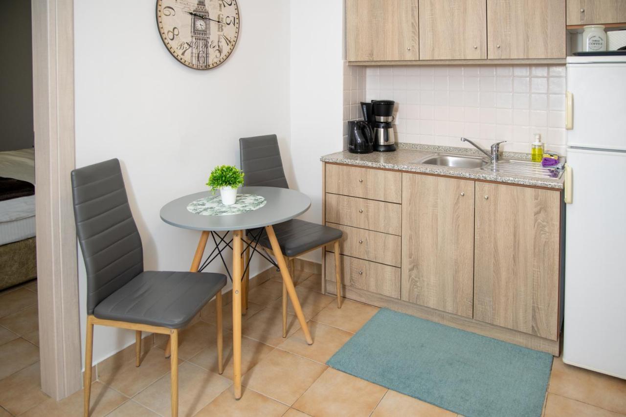 Seven Heaven Premium Suites Szaloniki Kültér fotó