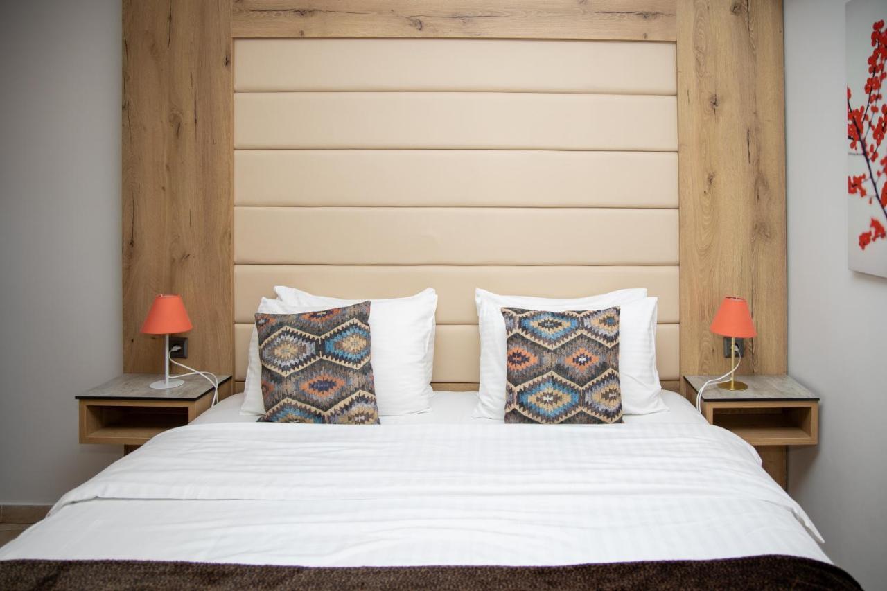 Seven Heaven Premium Suites Szaloniki Kültér fotó