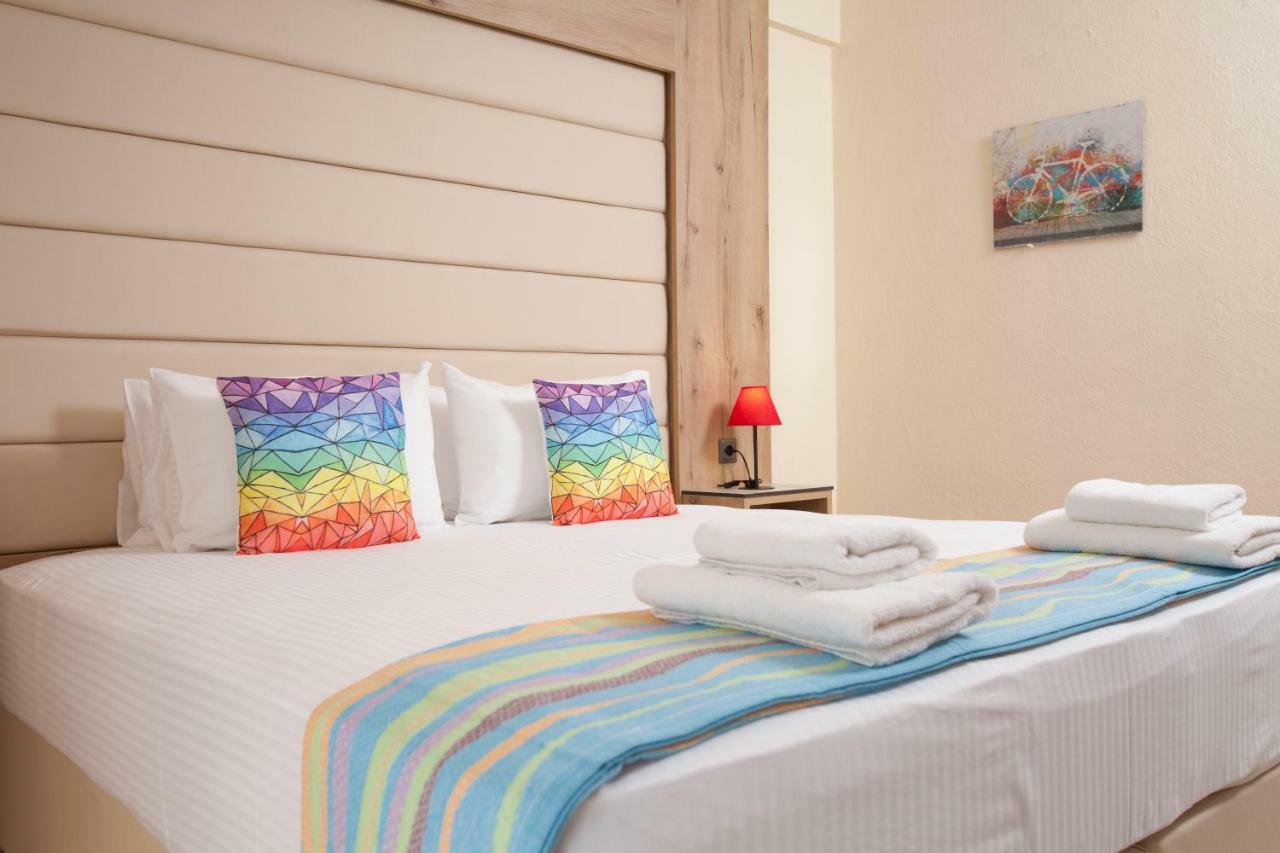 Seven Heaven Premium Suites Szaloniki Kültér fotó